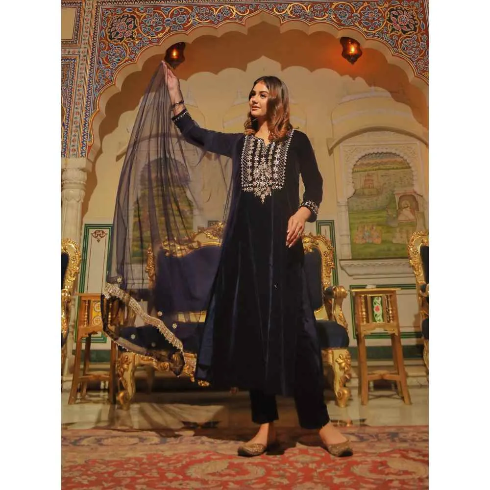 Divena Royal Blue Velvet hand work Kurta pant With Net Dupatta set (Set of 3)