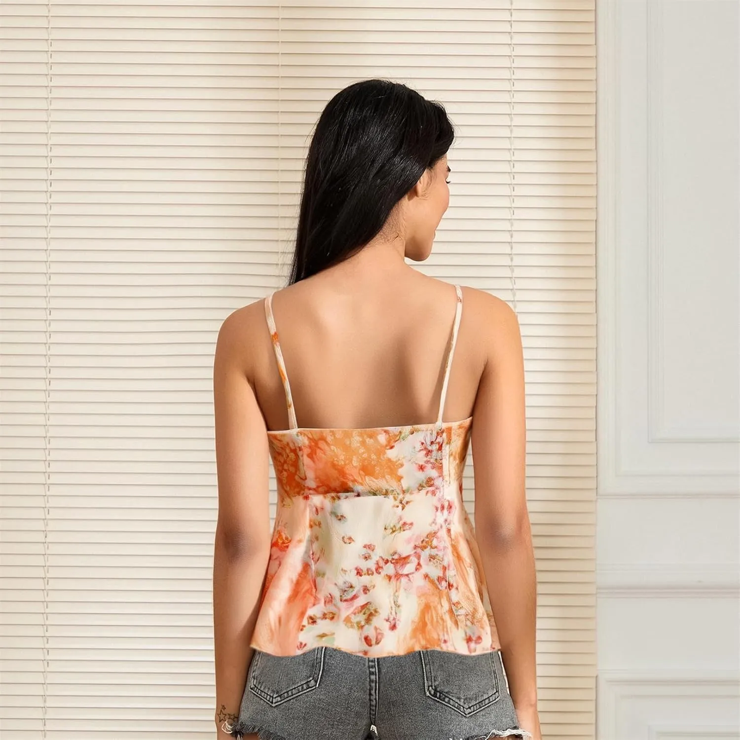 Women's Boho Floral Cami Top Y2K Cute V Neck Low Cut Spaghetti Strap Babydoll Tank Tops Fairycore Ruffle Camisole